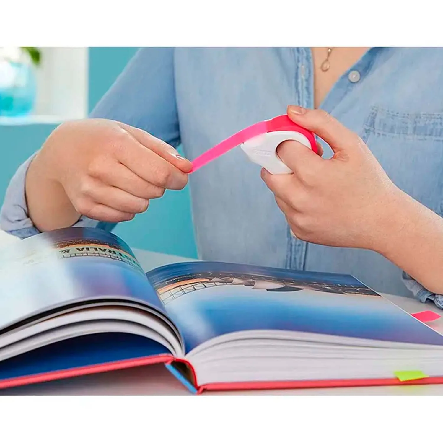 Dispensador Con Cinta Adhesiva Neón Tesa Color Surtido 10mts