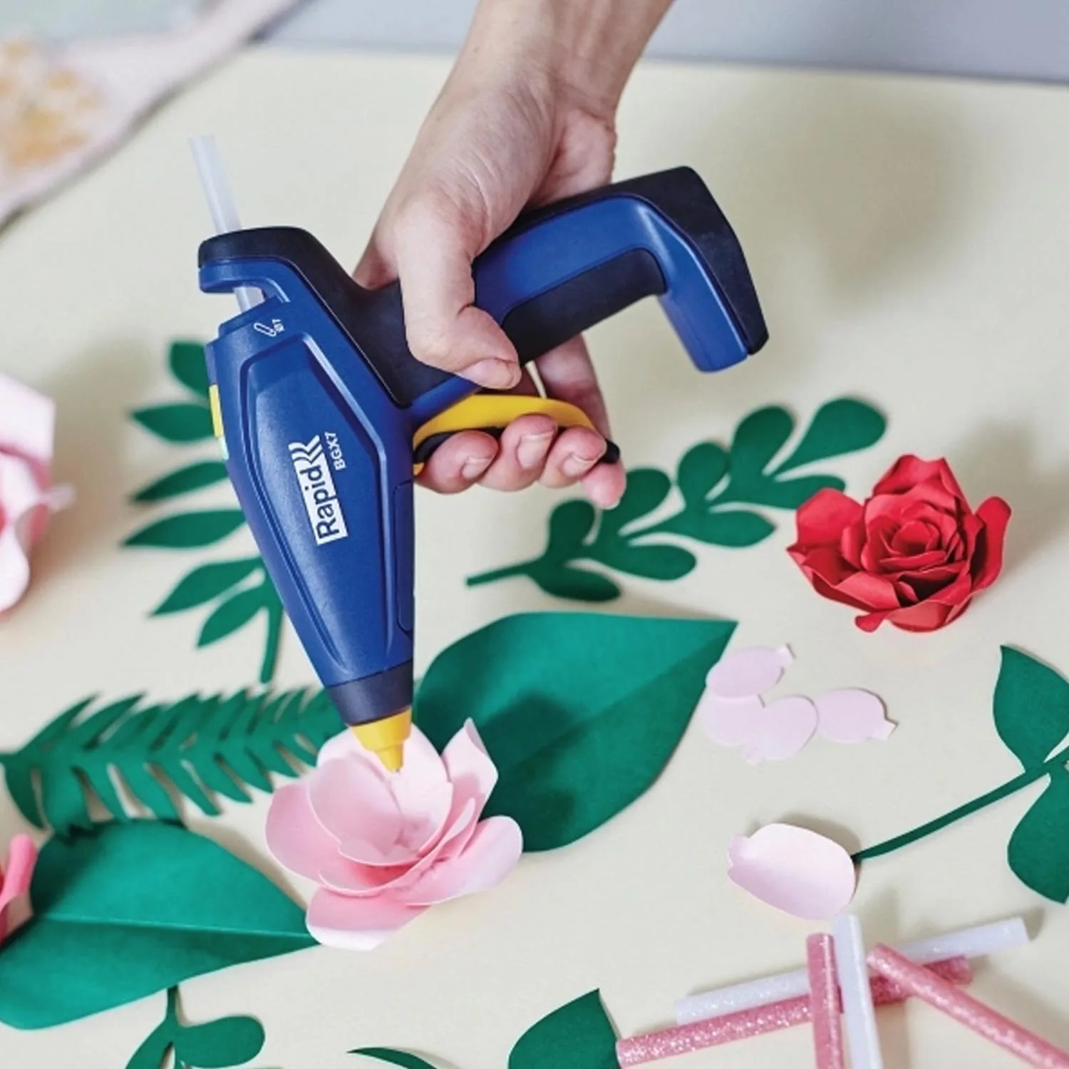 Pistola de Silicona Batería Rapid 7mm