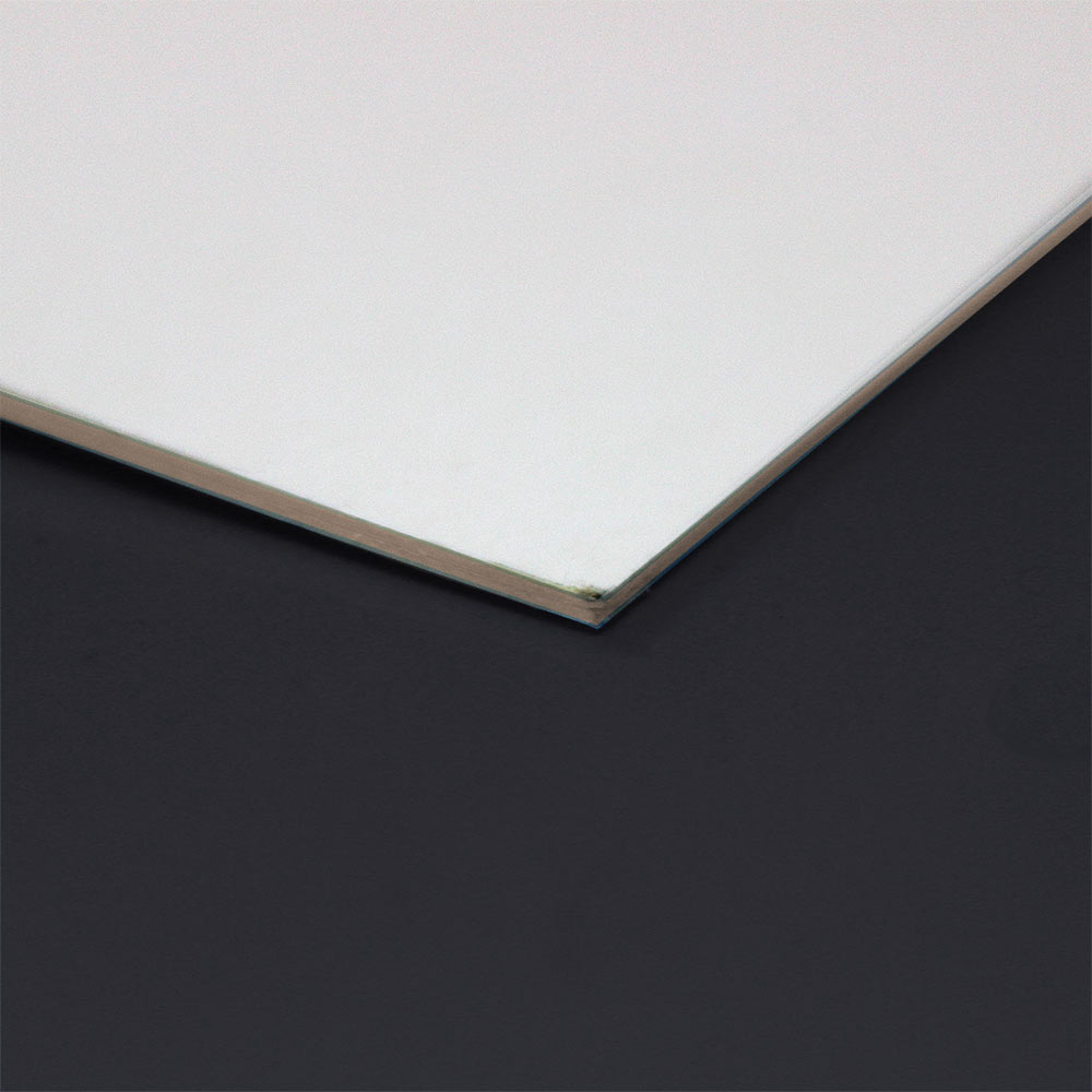 Cartón Doble Faz Blanco o Europa Pliego 110x77cm 1.6mm