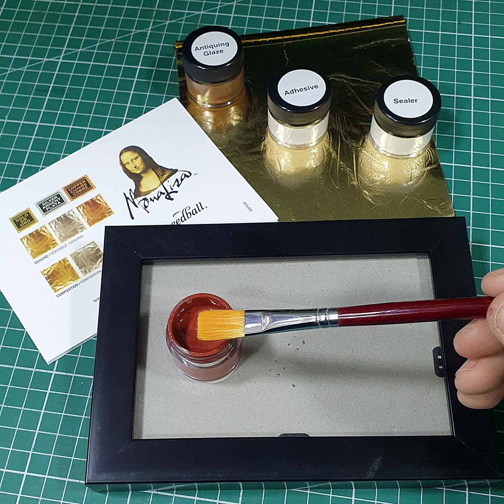 Kit básico de Pan de Oro Mona Lisa. 6 hojas + 4 frascos