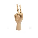 Mano articulada de madera