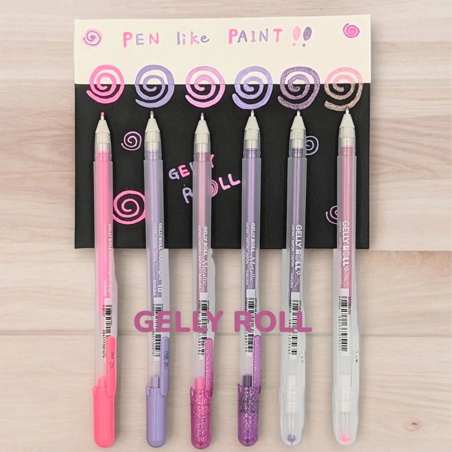 Sketchbook Sakura Hoja Negra 9x14 + Set Gelly Roll Rosado y Morado