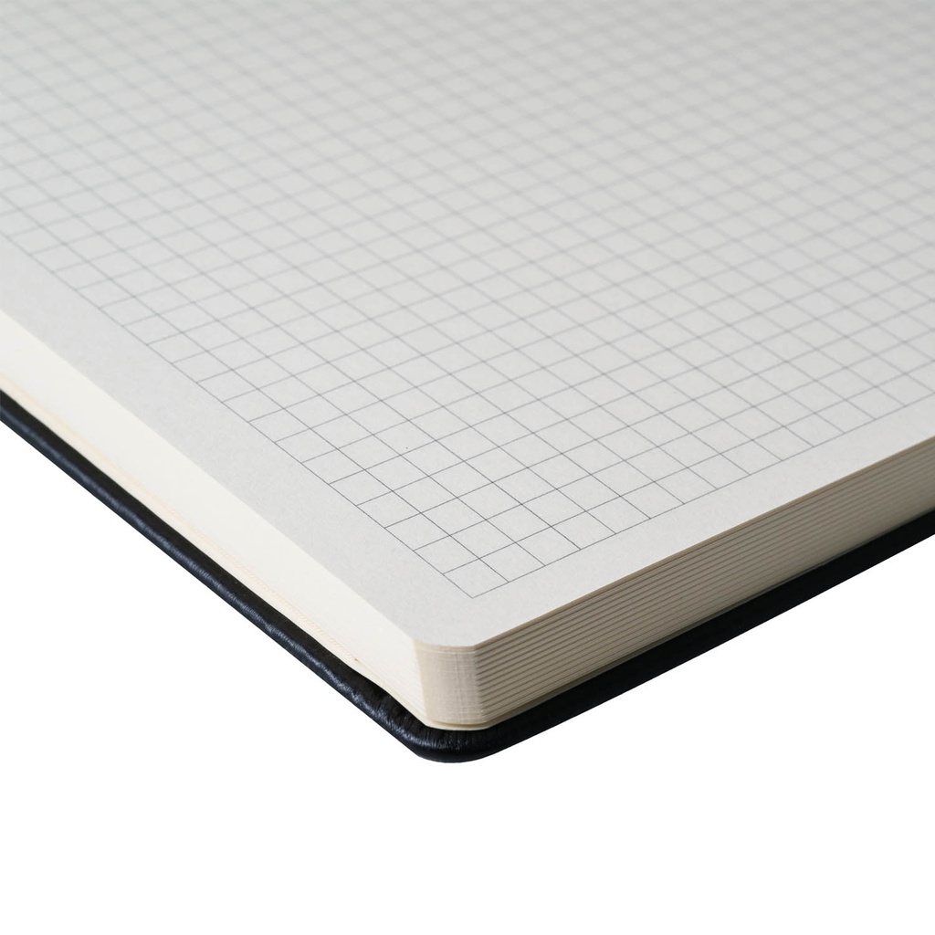 Libreta Sakura Hoja Crema con Cuadros 21x30cm