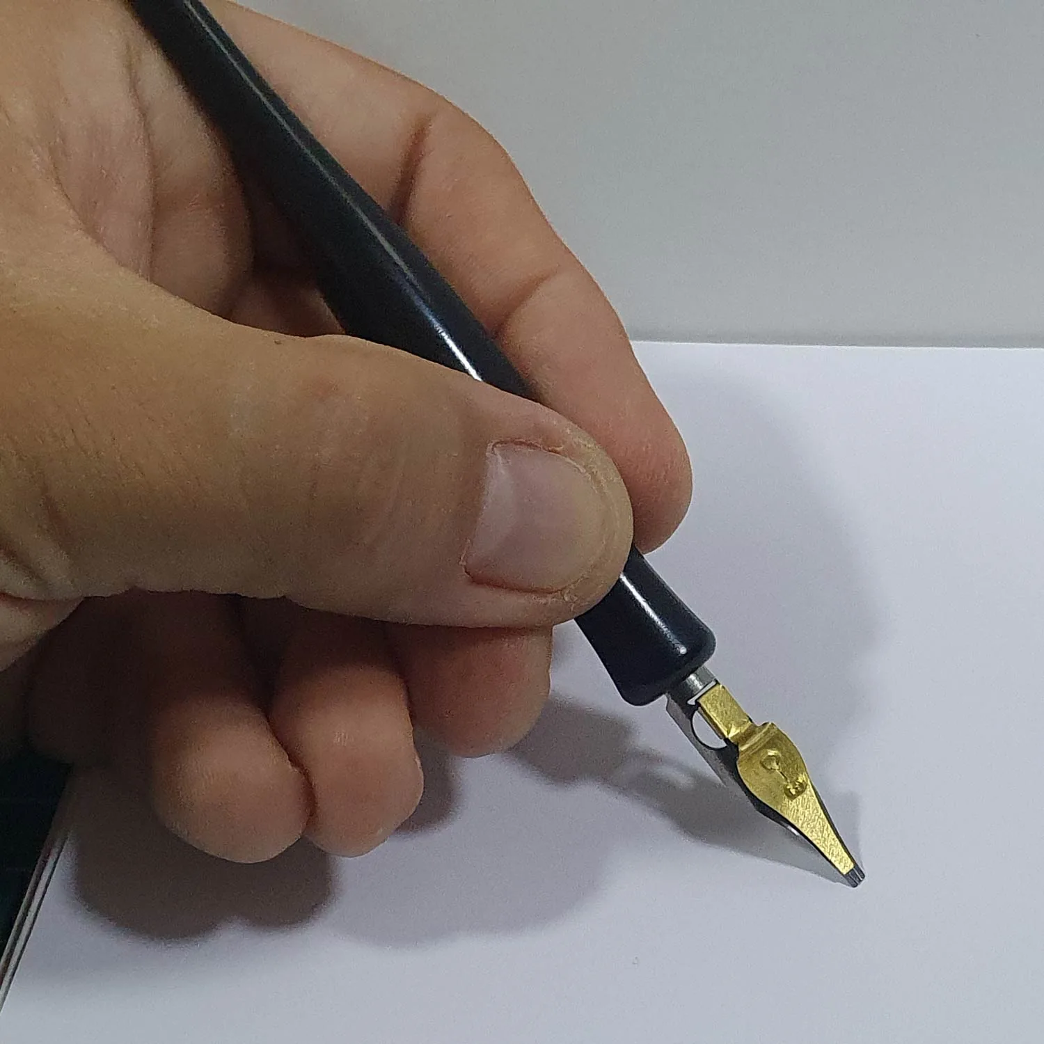 Set de plumillas caligráficas tipo "C" para ZURDOS Speedball